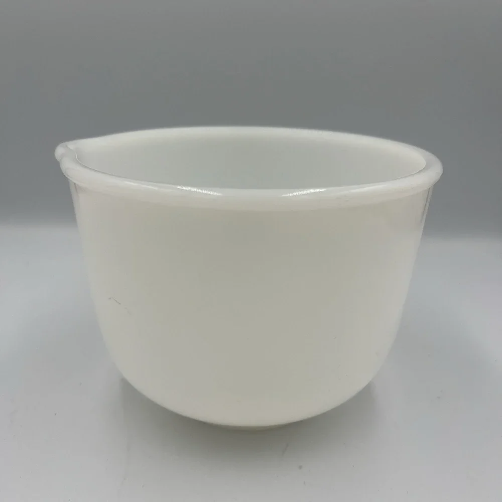 Vintage SUNBEAM 20CJ Mixer Bowl Milk Glass by Glasbake w/ Pour Spout Made in USA